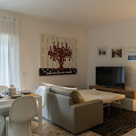 G20 Modern - Center Bari